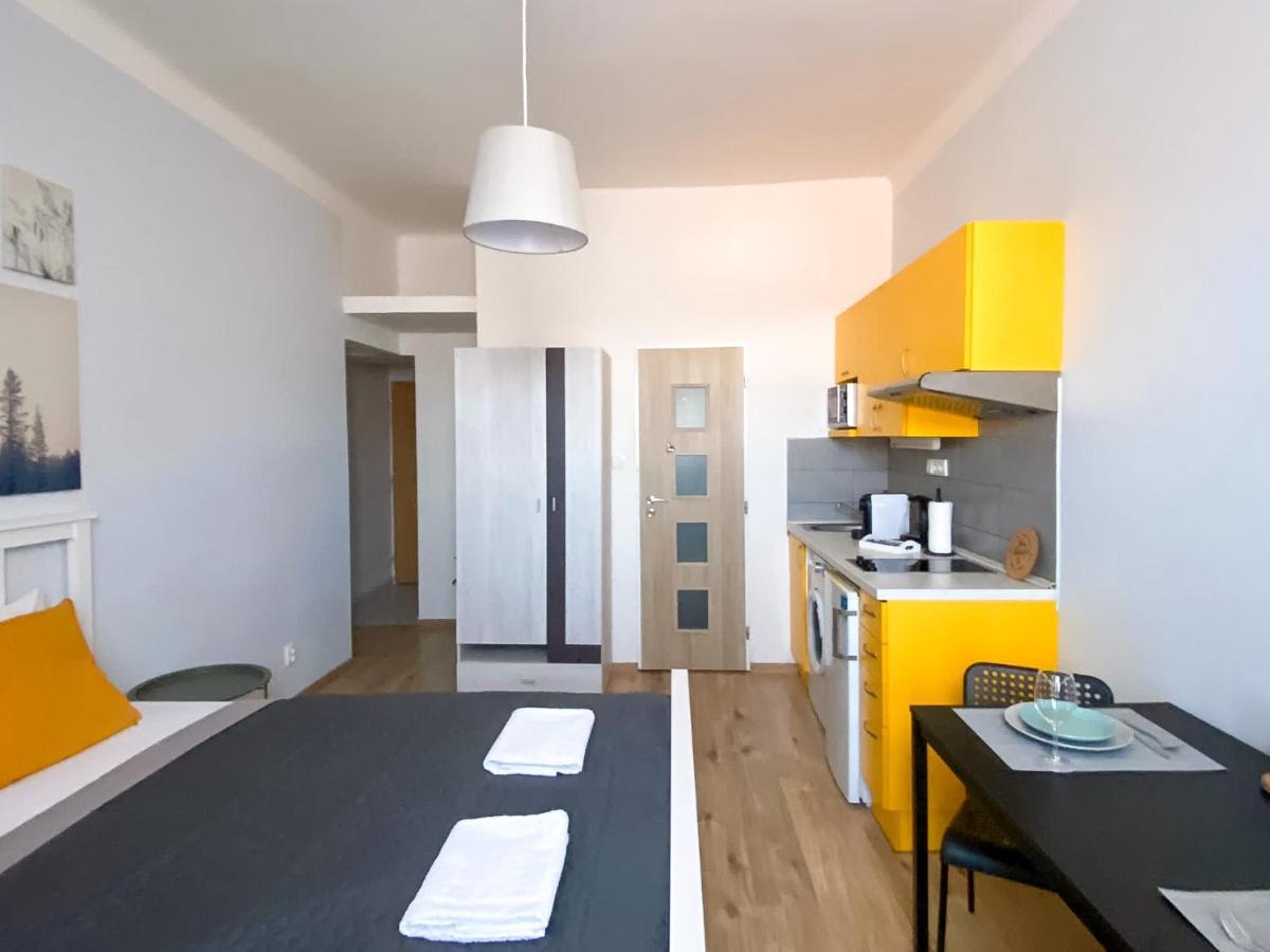 Elso Apartments プラハ エクステリア 写真