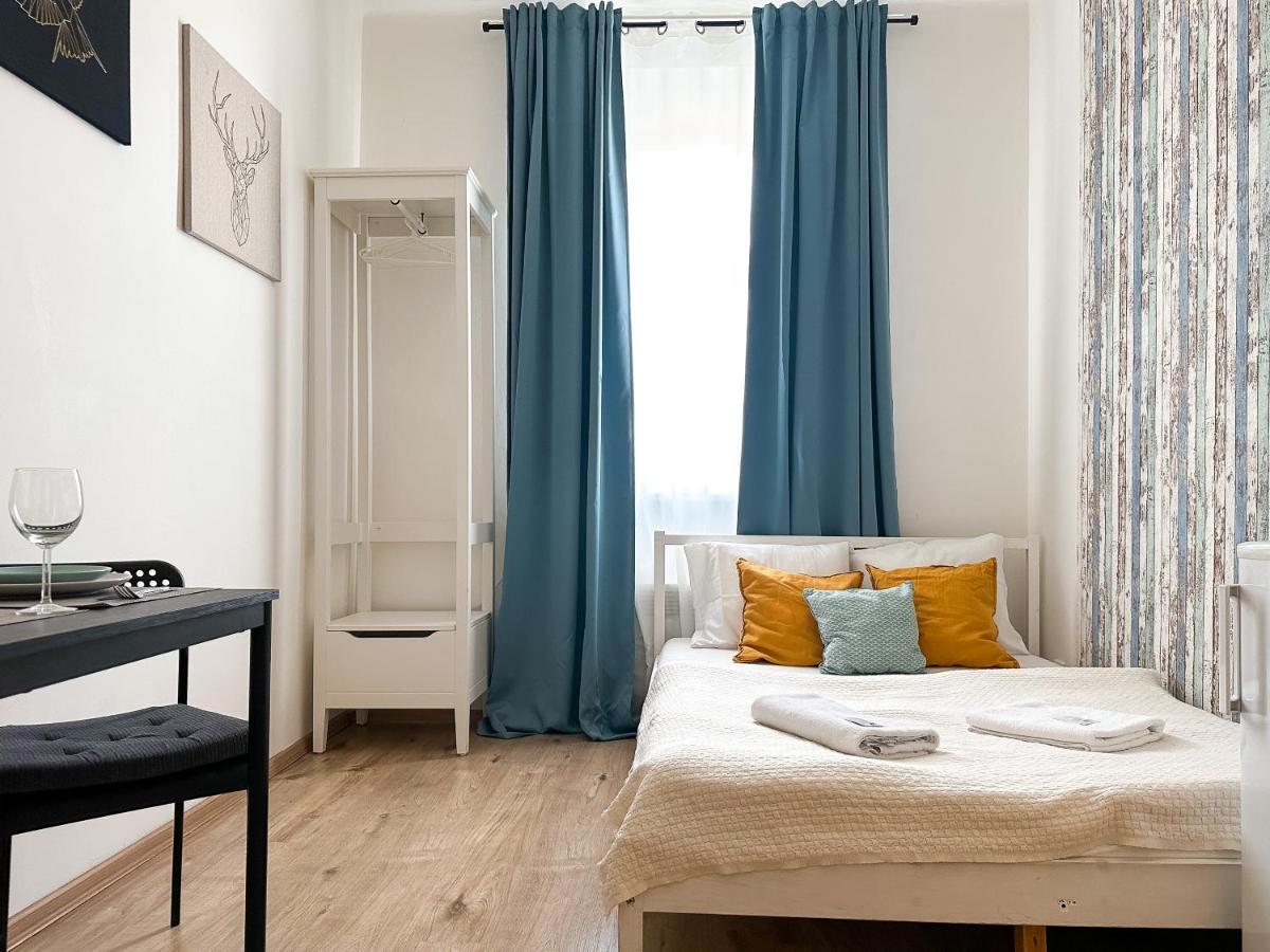Elso Apartments プラハ エクステリア 写真