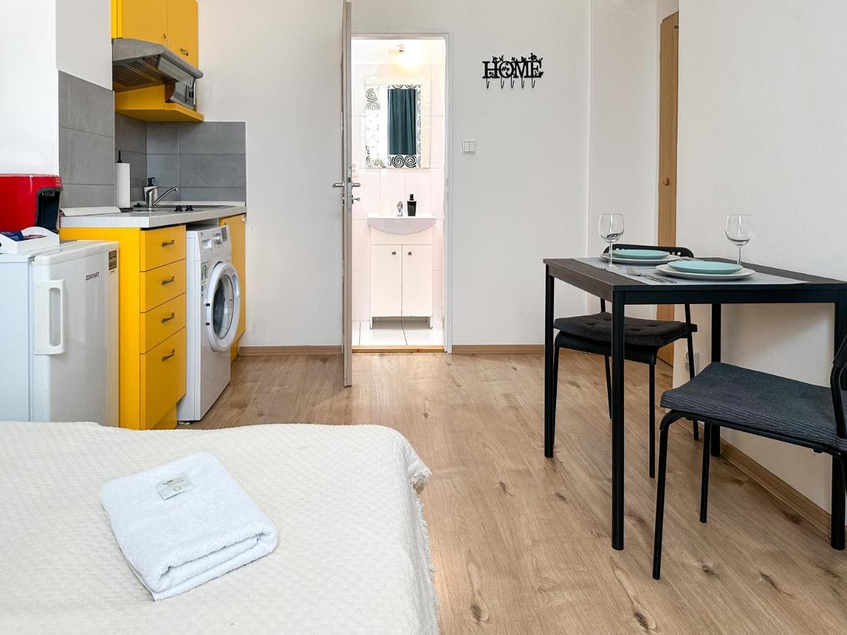 Elso Apartments プラハ エクステリア 写真